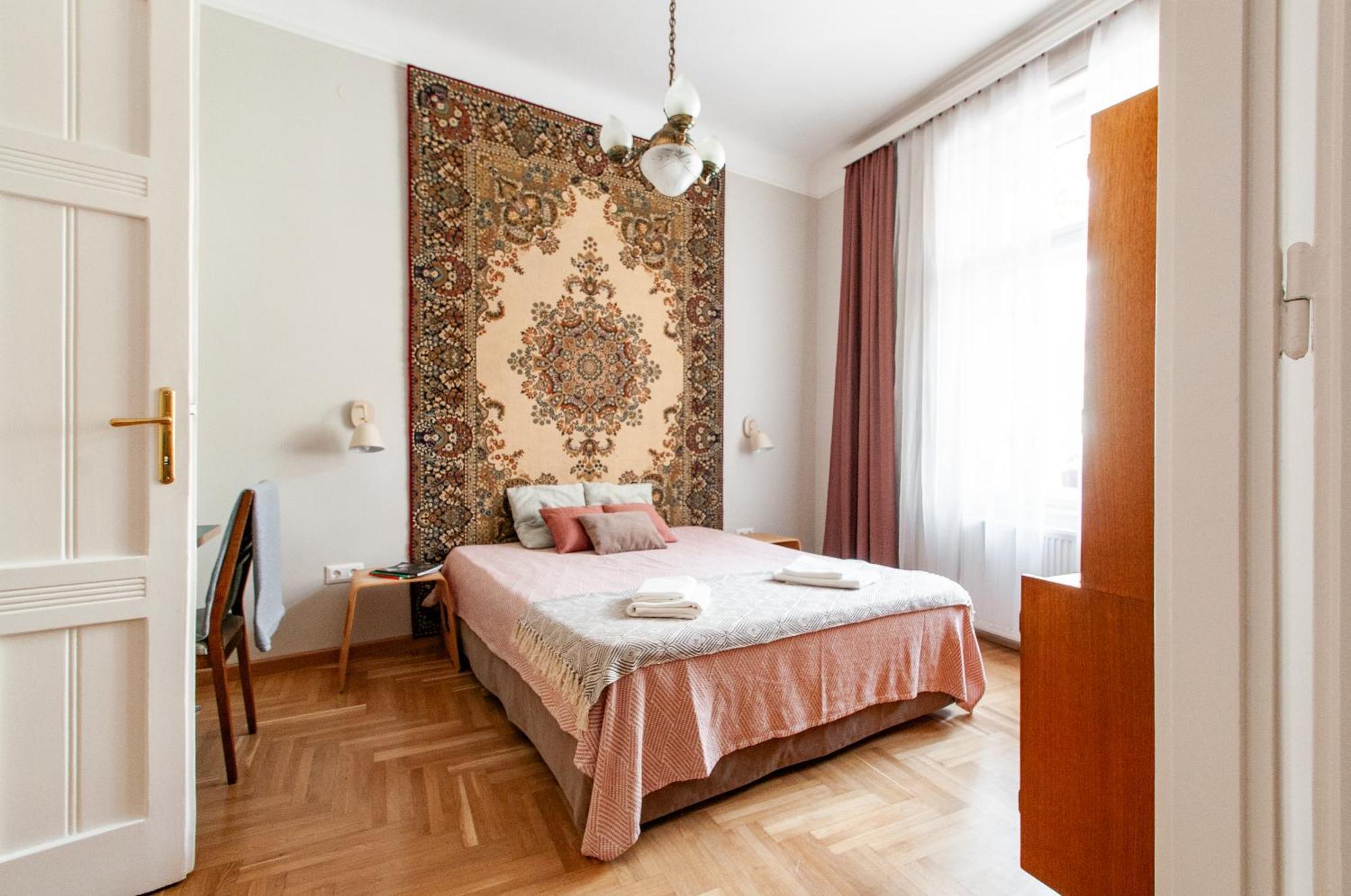 Spacious Family Suite Along River Side, In The Heart Of Buda Budapest Eksteriør billede