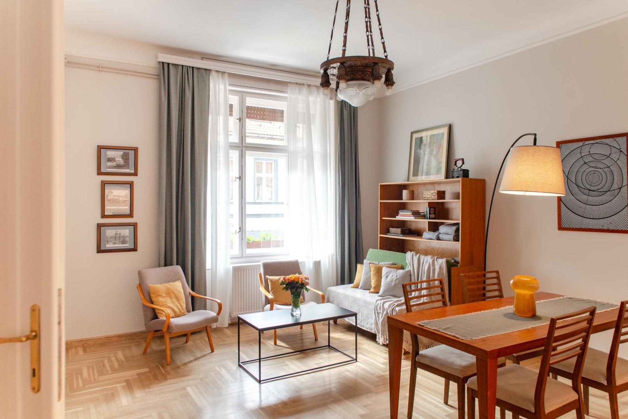 Spacious Family Suite Along River Side, In The Heart Of Buda Budapest Eksteriør billede